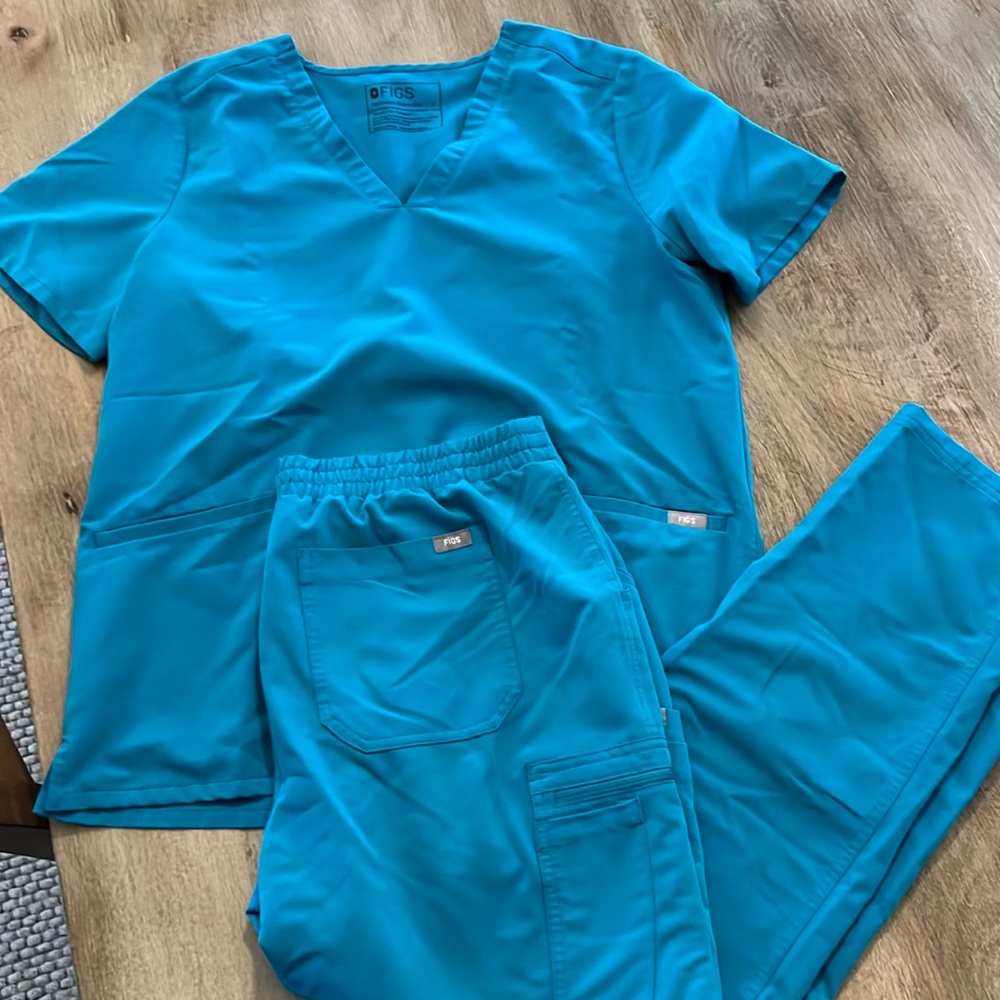 Teal FIGS scrubs, size large